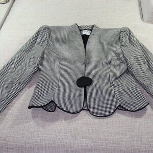 Vintage 80s Kasper Size 10 Houndstooth Scalloped Hem Large Button Blazer